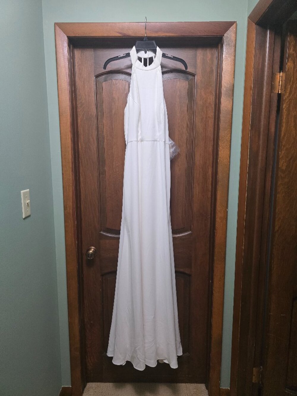 HALEY PAIGE Occasions.  Formal Evening Gown.   Size 8 . NWT